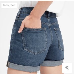 🔥 Donating in a week!🔥 Everlane The Denim Short